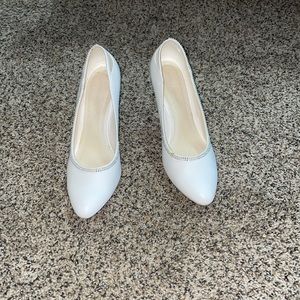 Wedding shoes size 8